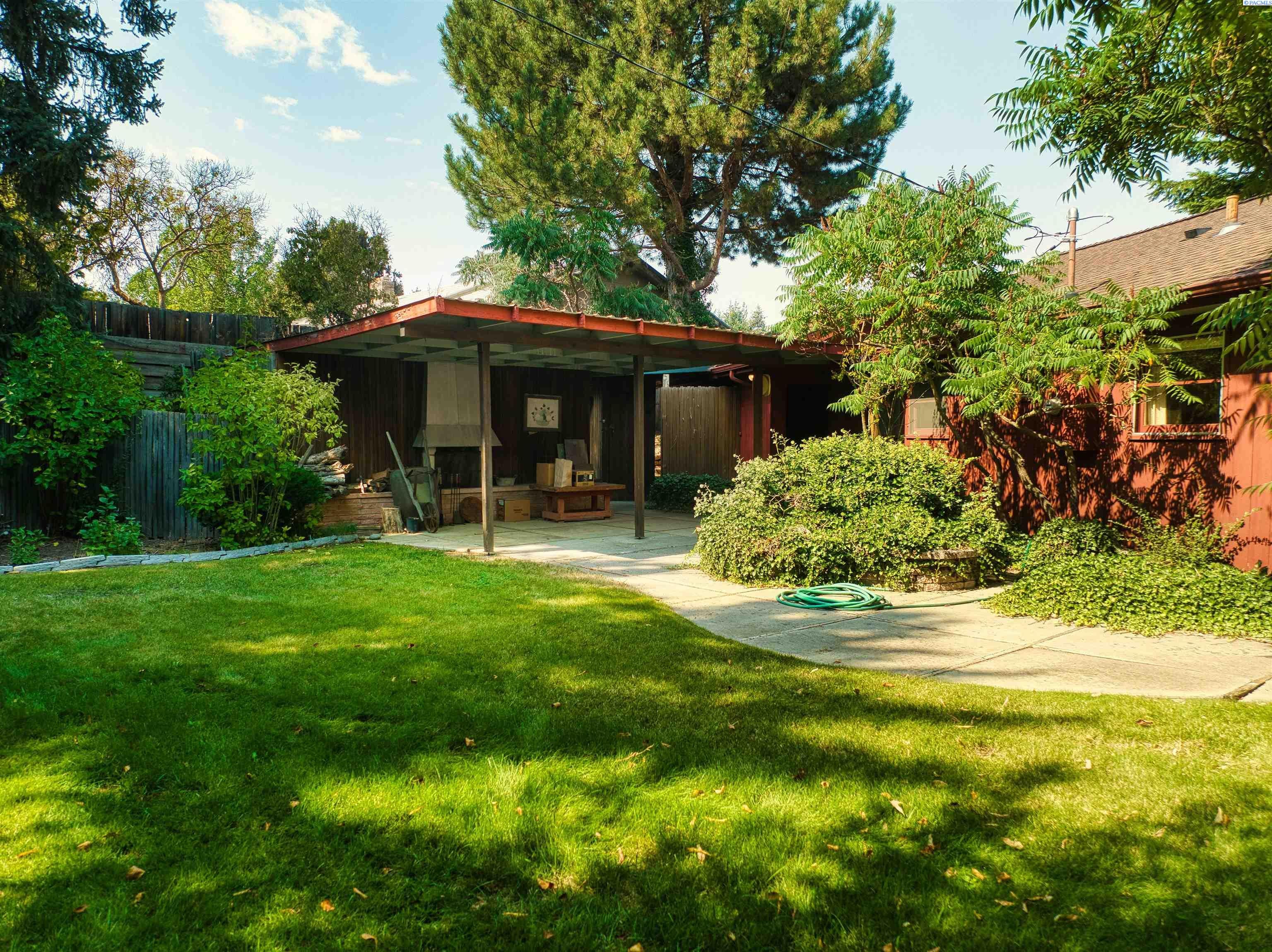 766 Southeast Ridgeview Street Pullman, WA 99163 - Photo 11 of 45 Gallery Image 11