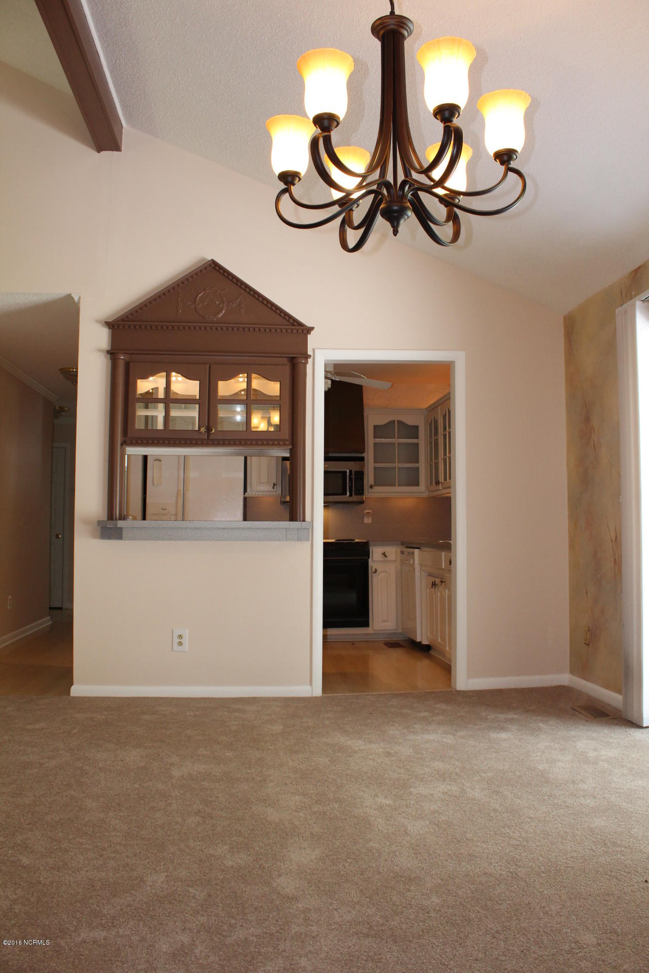 310 Fort Road New Bern, NC 28560 - Photo 10 of 24 Dining to kitchen bar