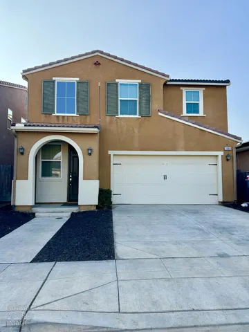 $465,000 | 3364 Amanecer Avenue, Clovis, CA 93619