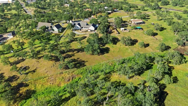 $449,000 | 1970 Navarro Street, La Grange, CA 95329