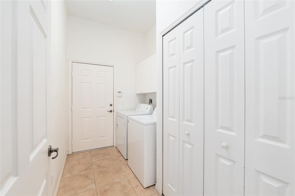 10160 Southwest 48th Place Gainesville, FL 32608 - Photo 30 of 68 a bathroom with a sink a toilet and shower
