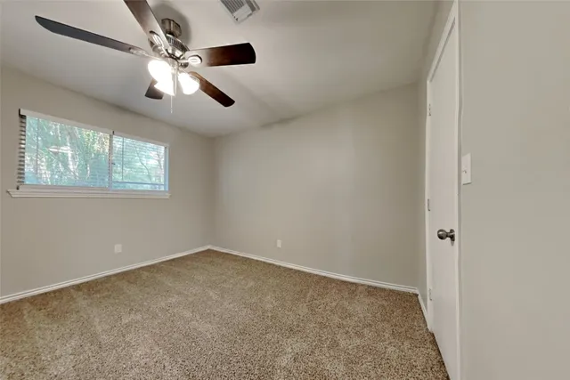 $2,400 | 5402 Woodville Lane, Spring, TX 77379