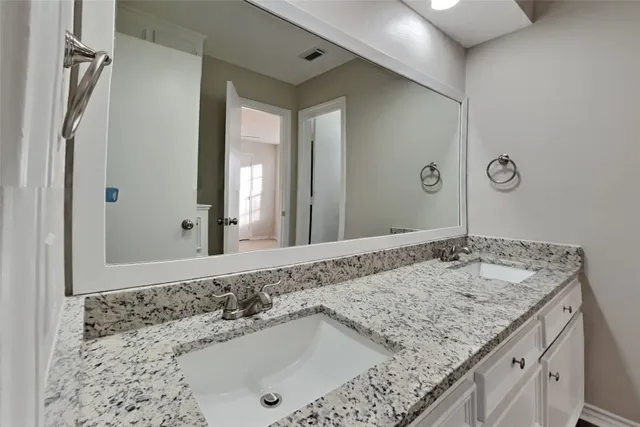 $2,400 | 5402 Woodville Lane, Spring, TX 77379