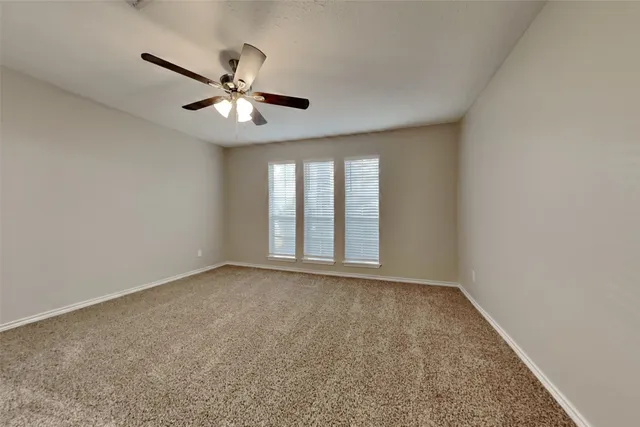 $2,400 | 5402 Woodville Lane, Spring, TX 77379