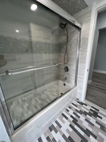 a bathroom with a bathtub