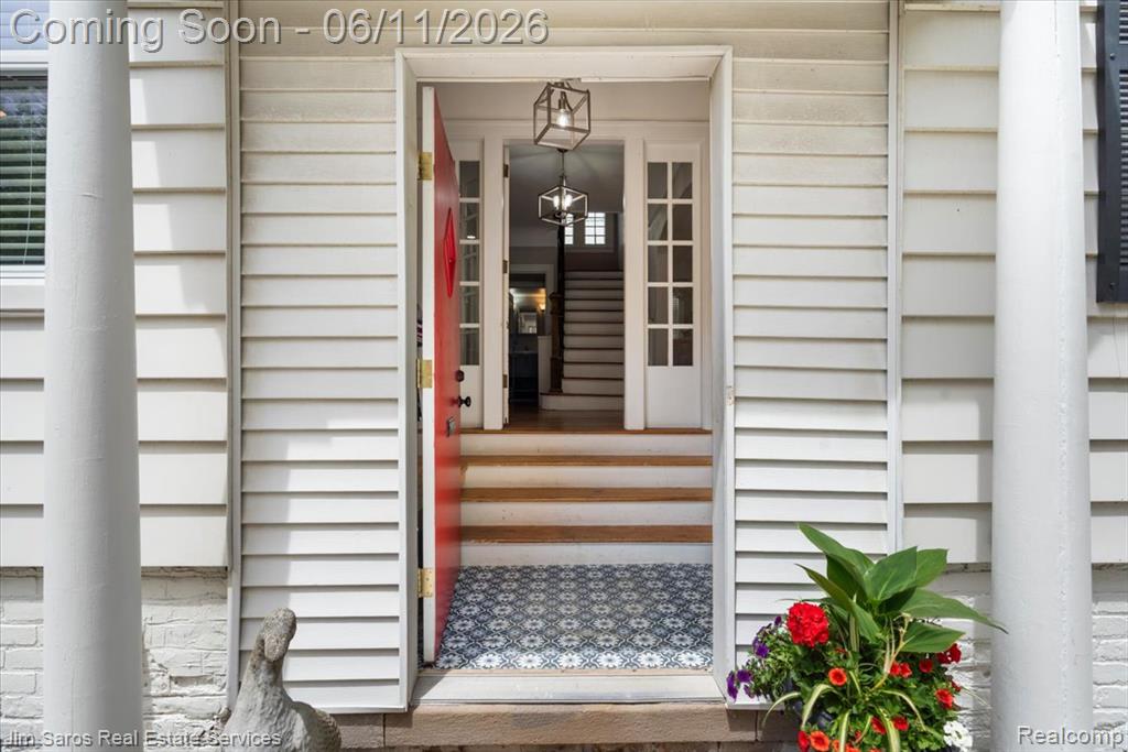 1215 Nottingham Road Grosse Pointe Park, MI 48230 - Photo 4 of 36