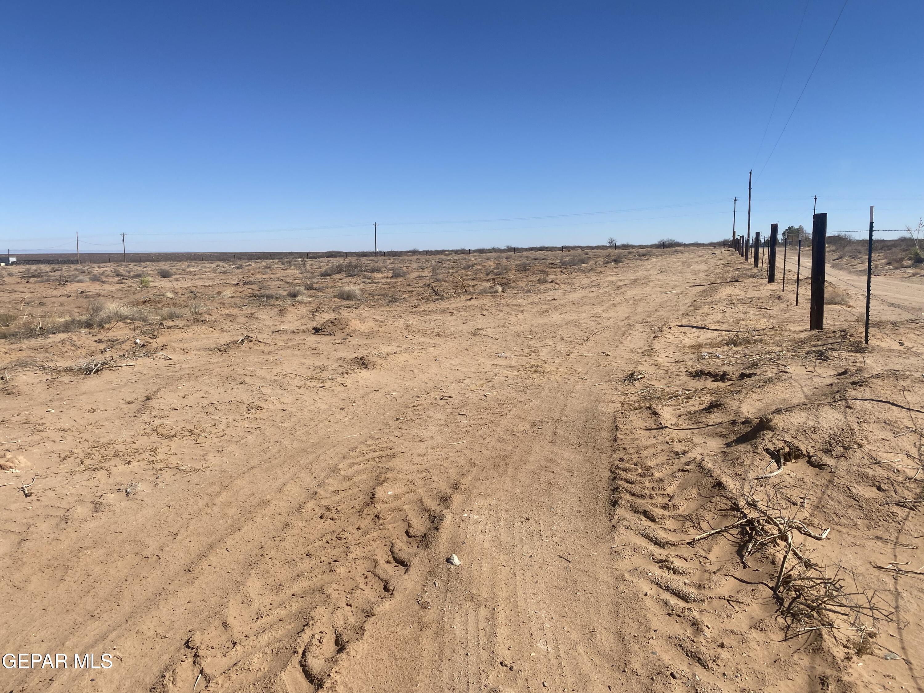 1001 Finley Street Chaparral, NM 88081 - Photo 7 of 16 a view of an ocean beach