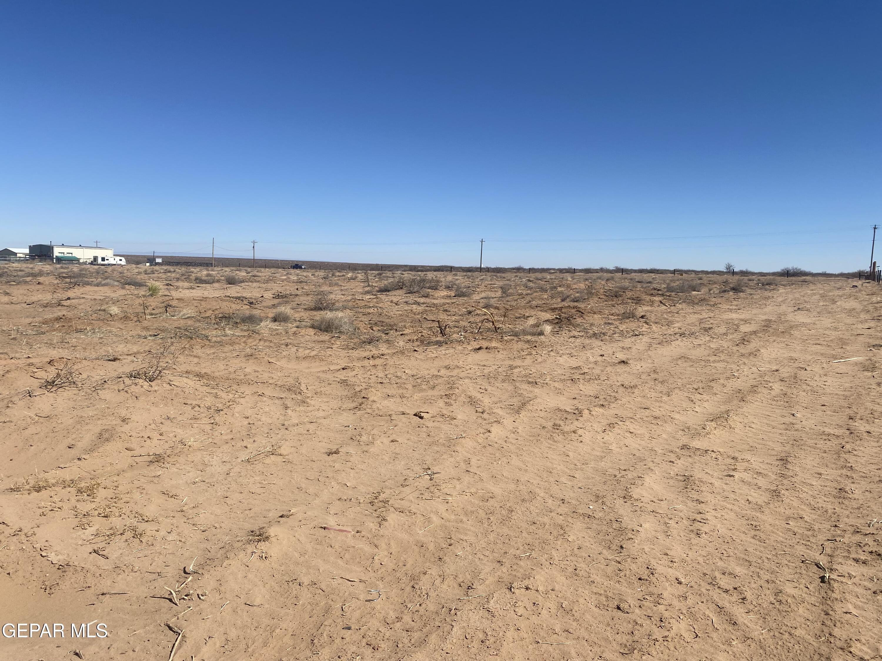 1001 Finley Street Chaparral, NM 88081 - Photo 8 of 16 a view of empty room with mountain view