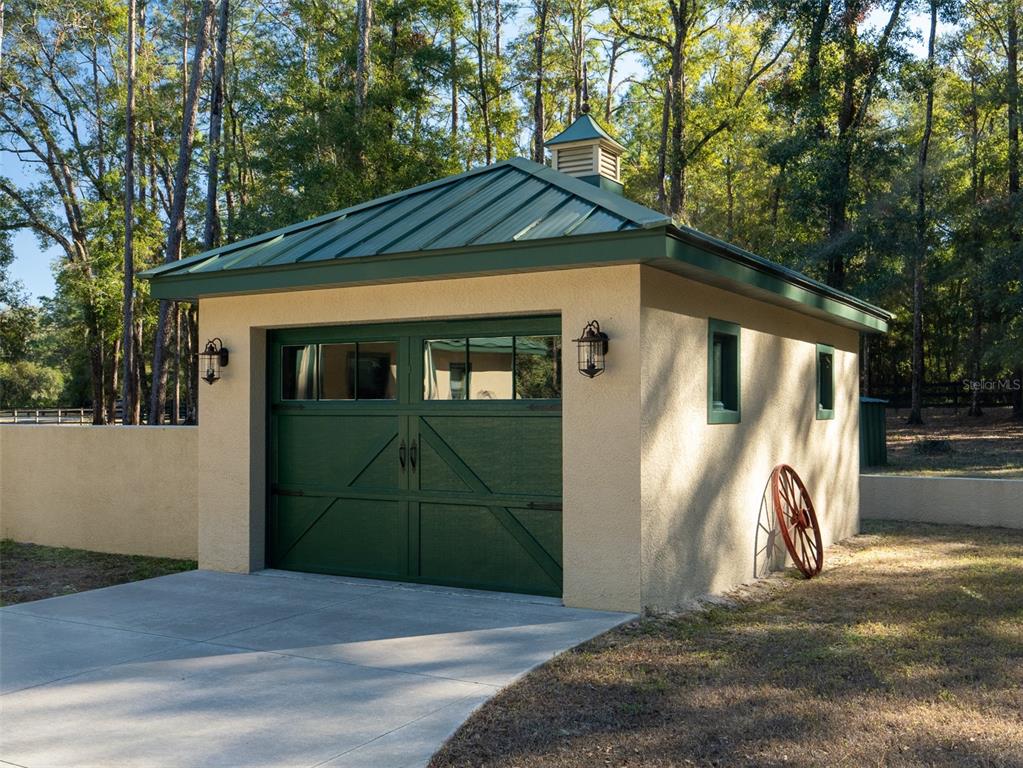3 Carry Back Road Ocala, FL 34482 - Photo 21 of 37 a front view of a house