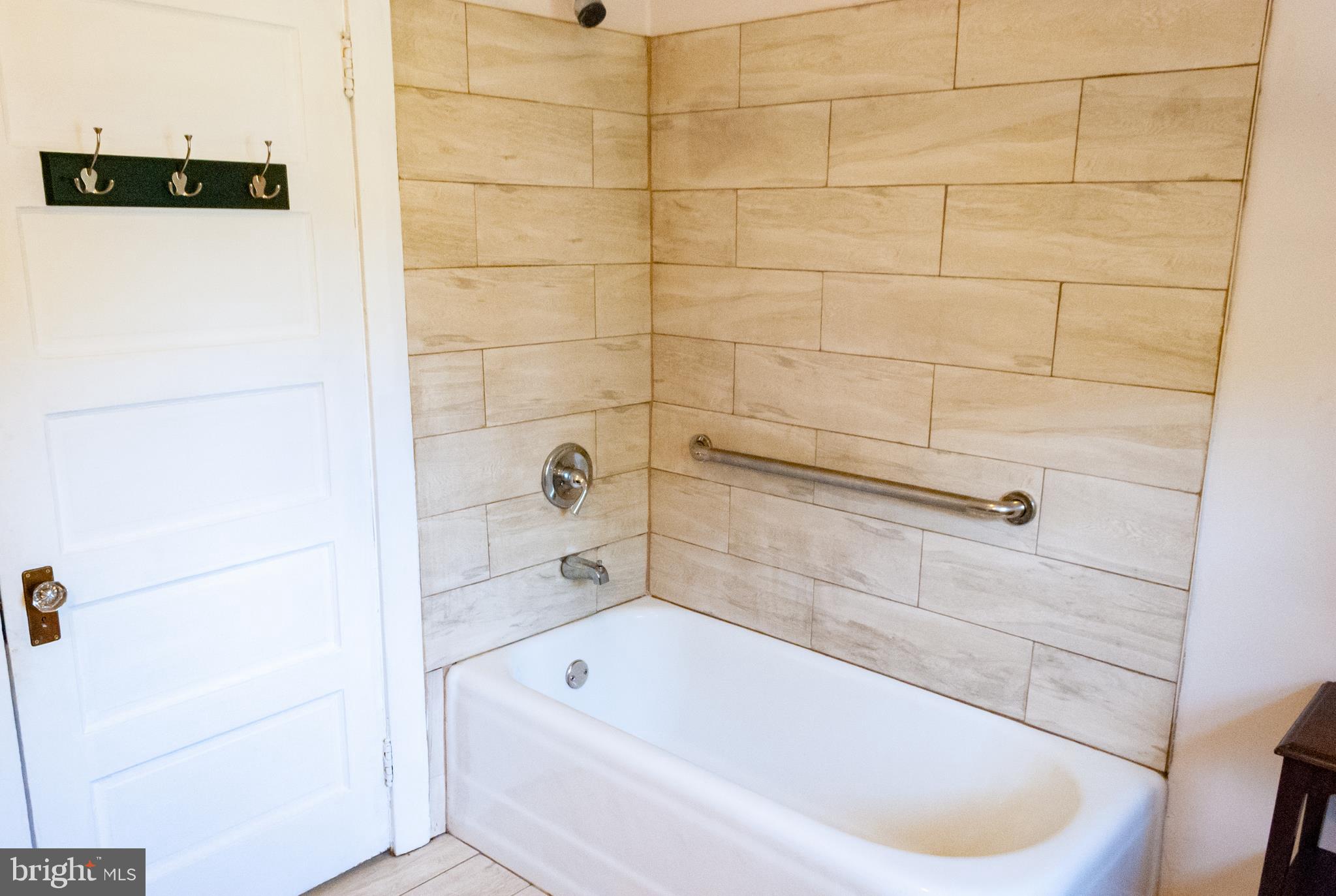 830 Bridgeboro Street Riverside, NJ 08075 - Photo 20 of 25 Main Bath