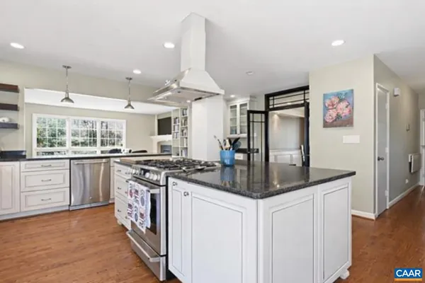 $1,800,000 | 829 Flordon Drive, Charlottesville, VA 22901