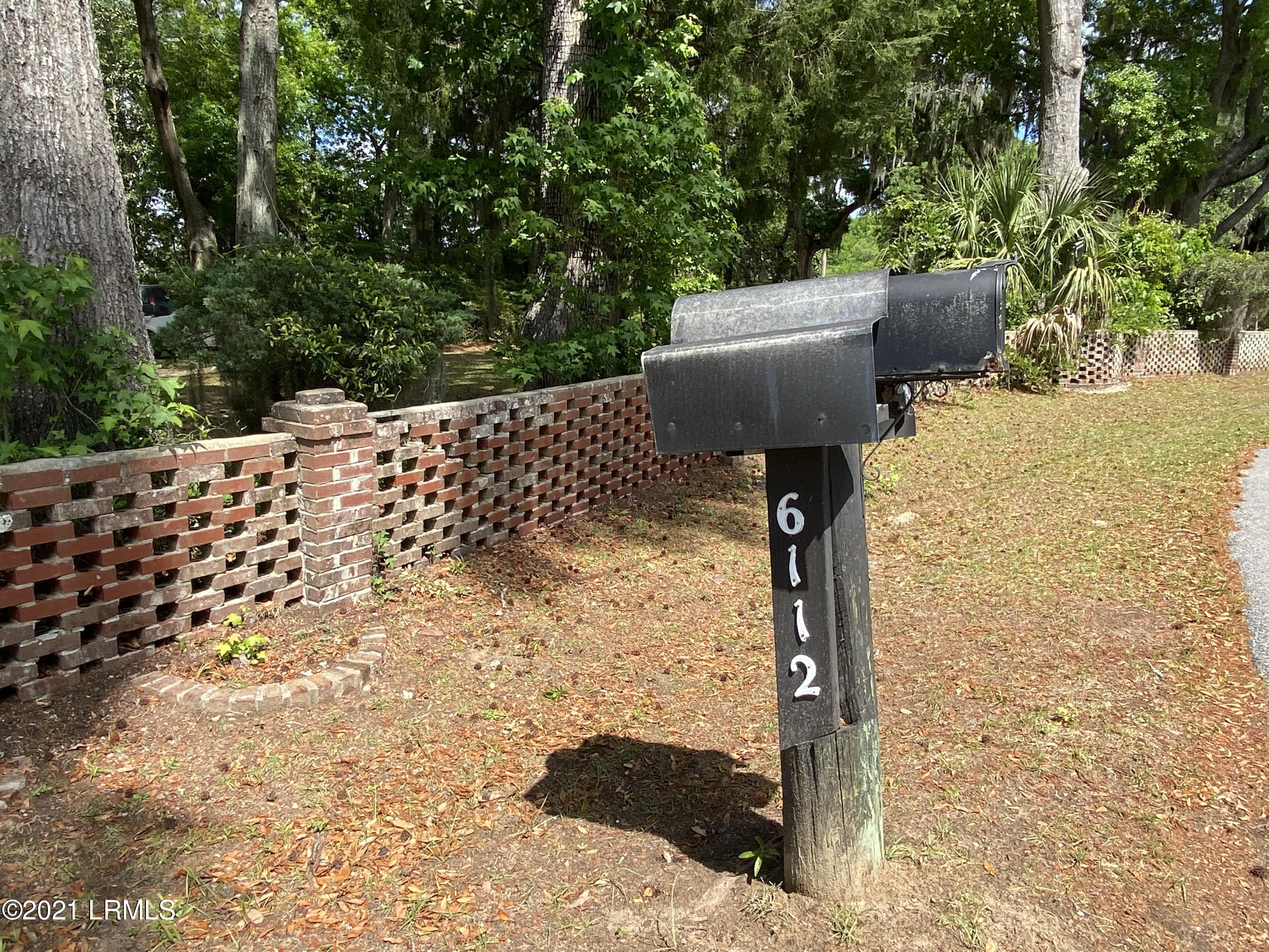 6112 Vaux Road Beaufort, SC 29906 - Photo 11 of 30 IMG_5781