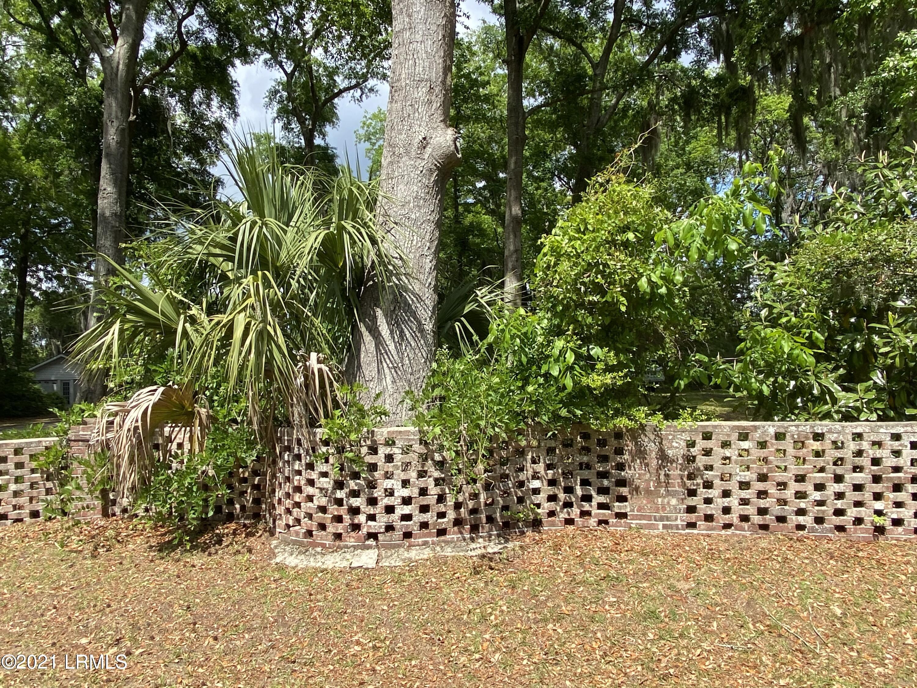 6112 Vaux Road Beaufort, SC 29906 - Photo 10 of 30 IMG_5780