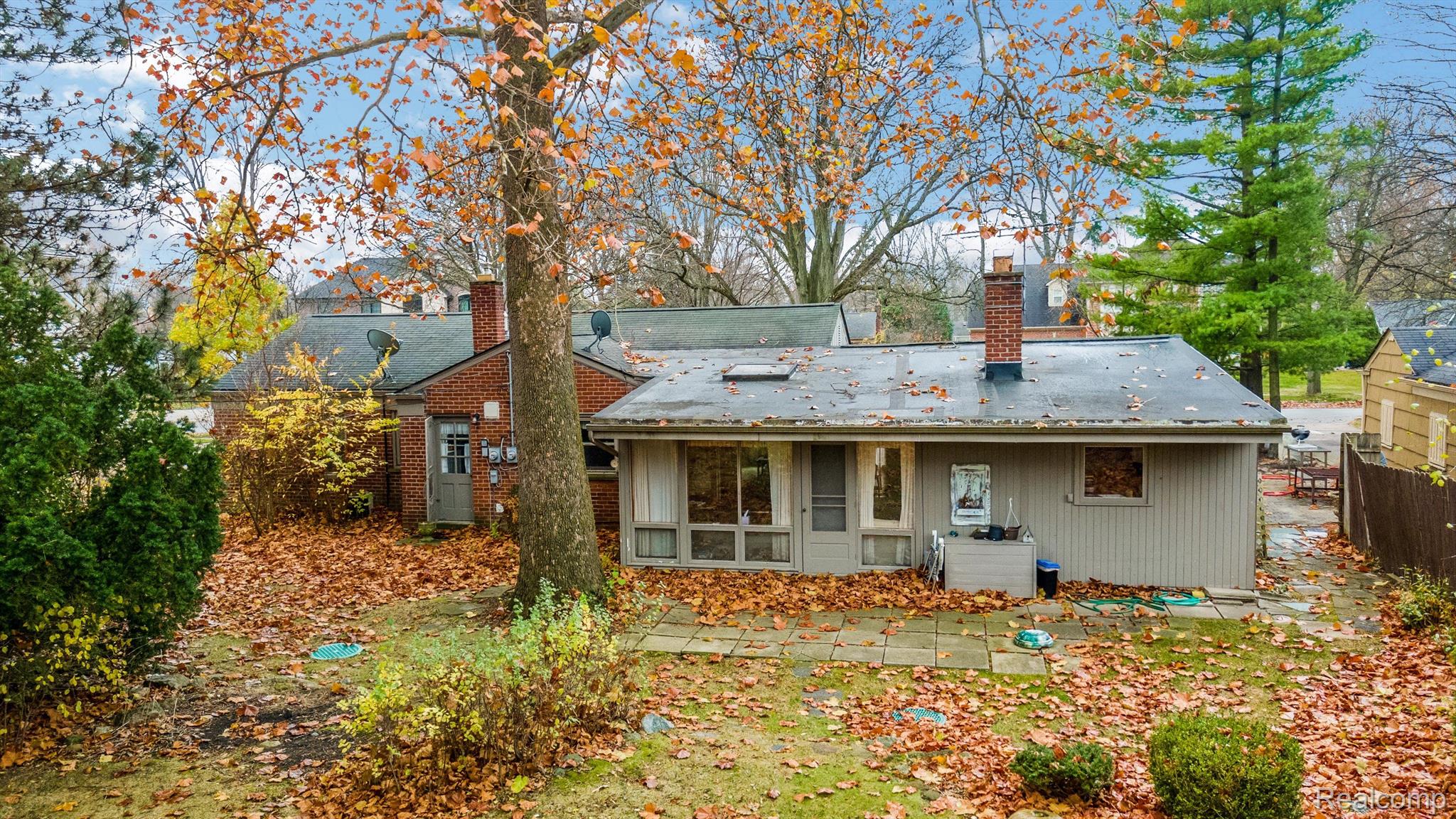 1921 Derby Road Birmingham, MI 48009 - Photo 10 of 22 Gallery Image 10