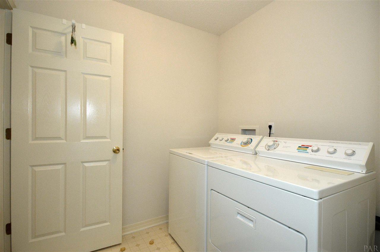 4633 Ridge Pointe Drive Pace, FL 32571 - Photo 27 of 34 Gallery Image 27
