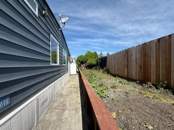 $299,900 | 29174 Verdi Road, Unit 26, Hayward, CA 94544