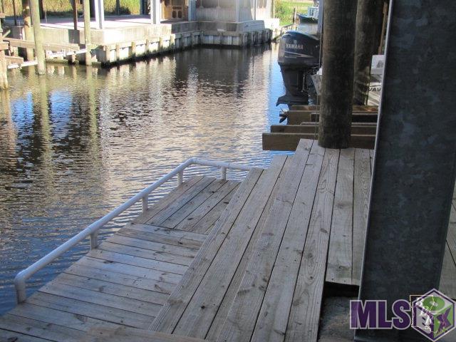 2027 F Brady Road Theriot, LA 70397 - Photo 12 of 12 Walkway