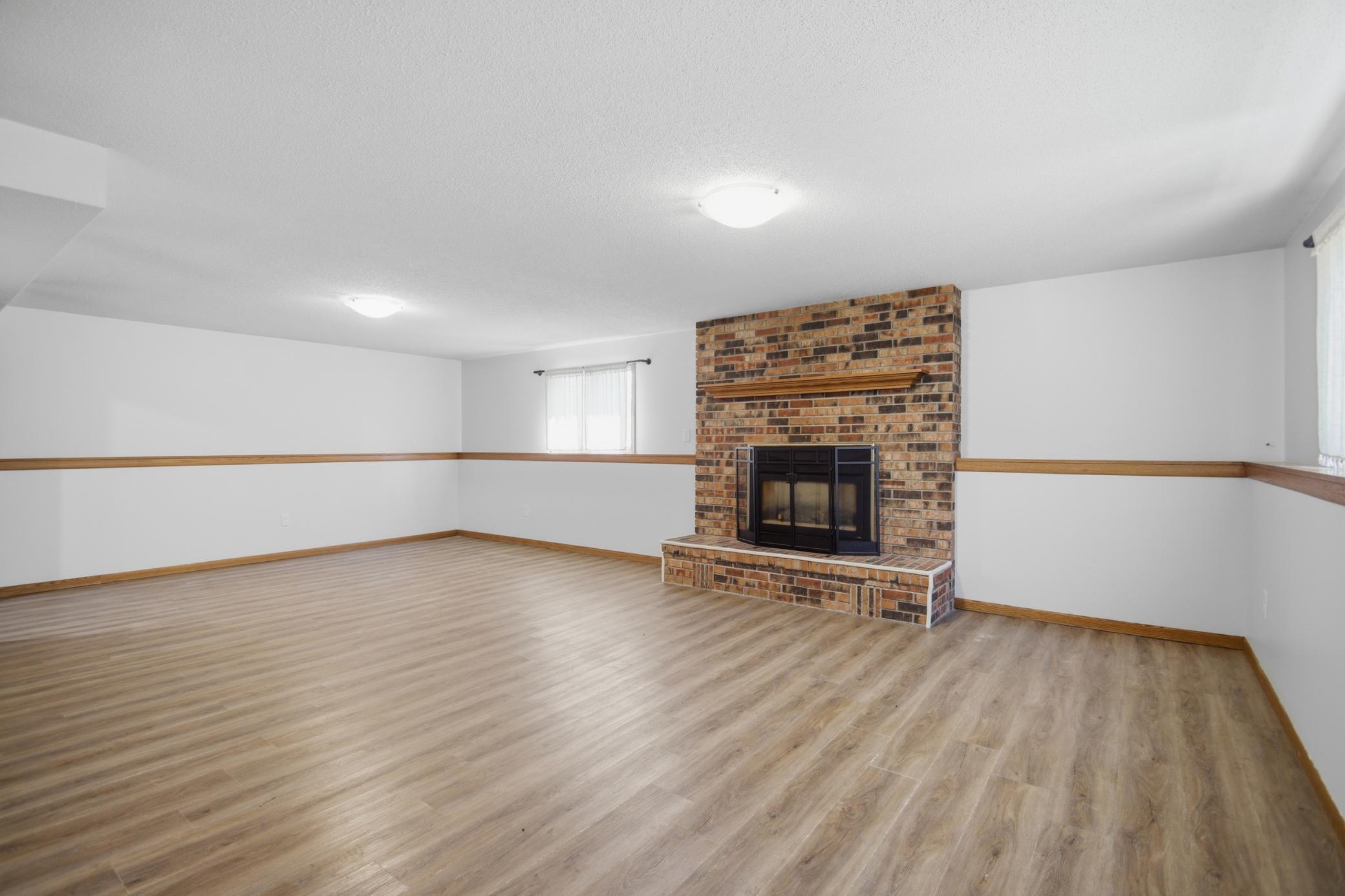 717 Colonial Circle Faribault, MN 55021 - Photo 25 of 65