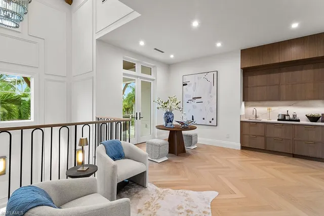 $13,500,000 | 774 South Golf Drive, Naples, FL 34102