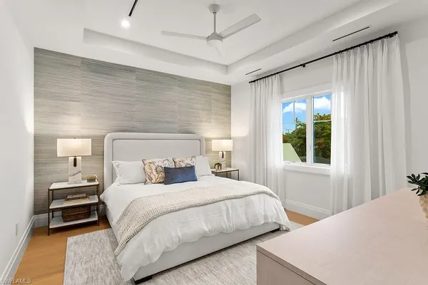 $11,750,000 | 774 South Golf Drive, Naples, FL 34102