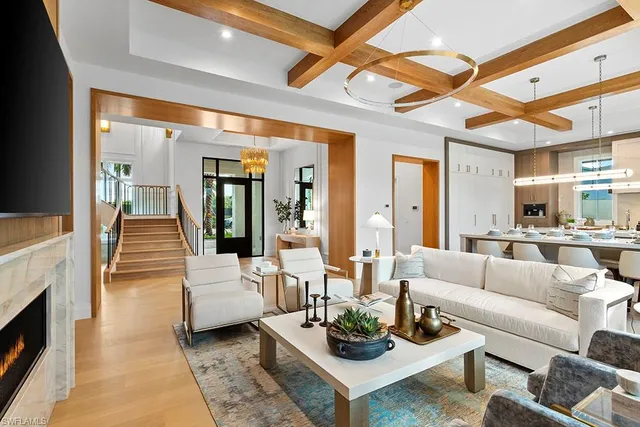 $13,500,000 | 774 South Golf Drive, Naples, FL 34102