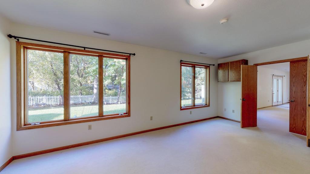 1803 11th Street Southwest Rochester, MN 55902 - Photo 23 of 36