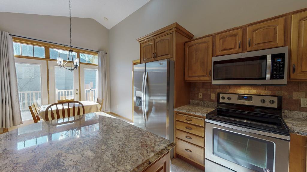 1803 11th Street Southwest Rochester, MN 55902 - Photo 8 of 36