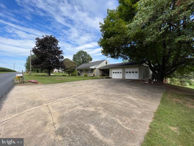 543 Woleber Road Myerstown, PA 17067 - Photo 2 of 103 Gallery Image 2