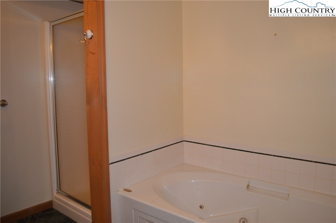 215 River Bend Road Sparta, NC 28675 - Photo 29 of 46 Gallery Image 29