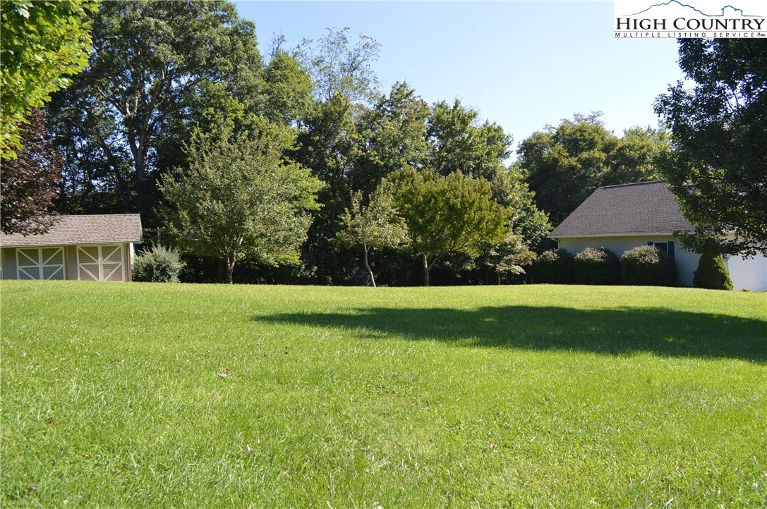 215 River Bend Road Sparta, NC 28675 - Photo 41 of 46 Gallery Image 41