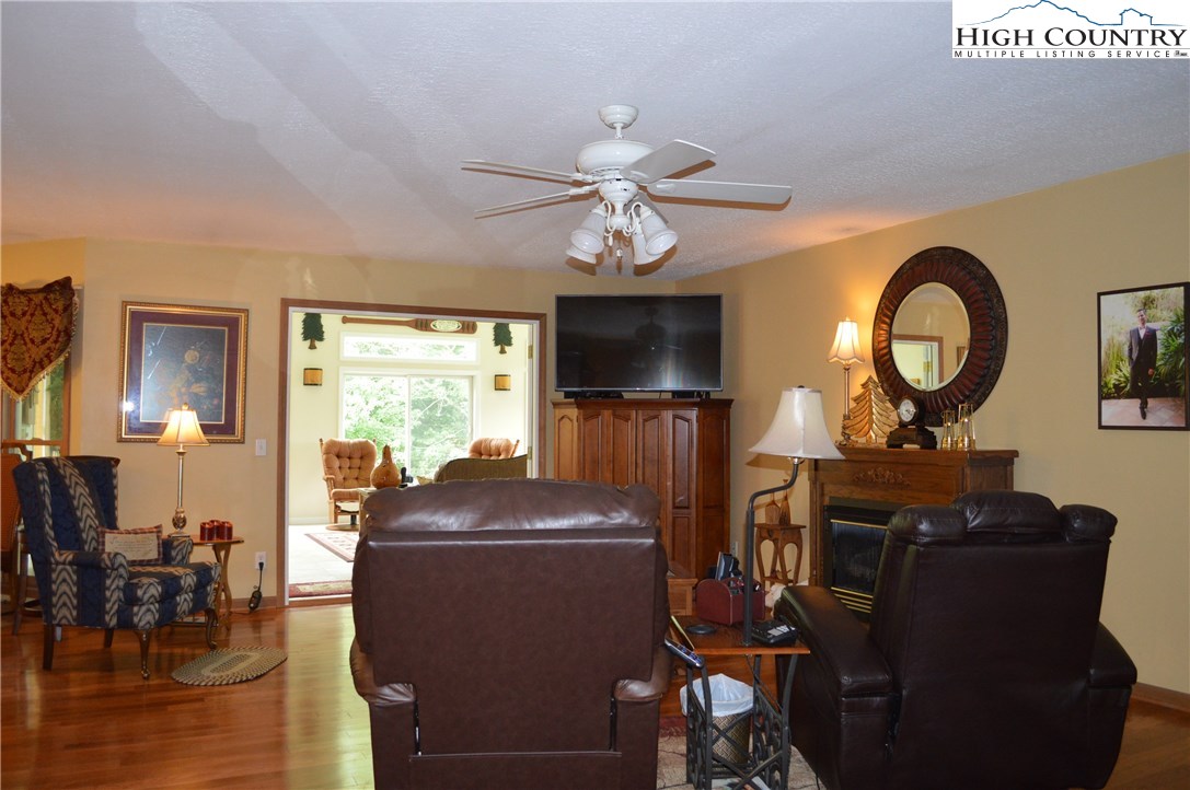 215 River Bend Road Sparta, NC 28675 - Photo 10 of 46 Gallery Image 10