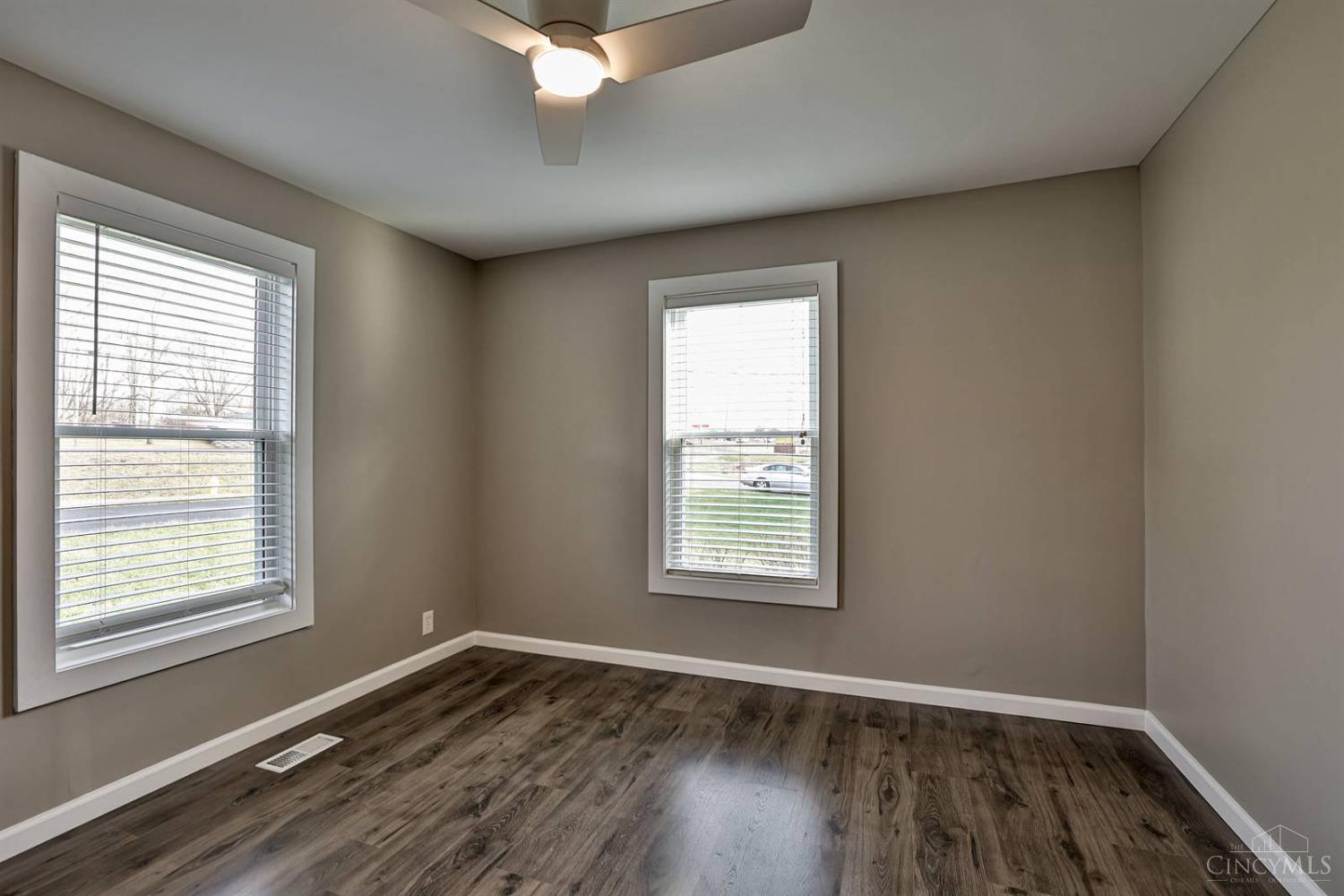 4837 Princeton Road Hamilton, OH 45011 - Photo 13 of 29 Gallery Image 13