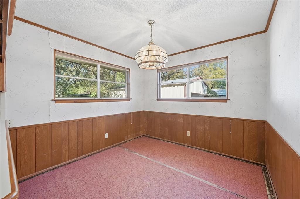 1508 Red Oak Circle Azle, TX 76020 - Photo 13 of 27