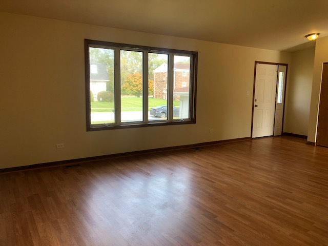 4149 Charleston Road Matteson, IL 60443 - Photo 6 of 28