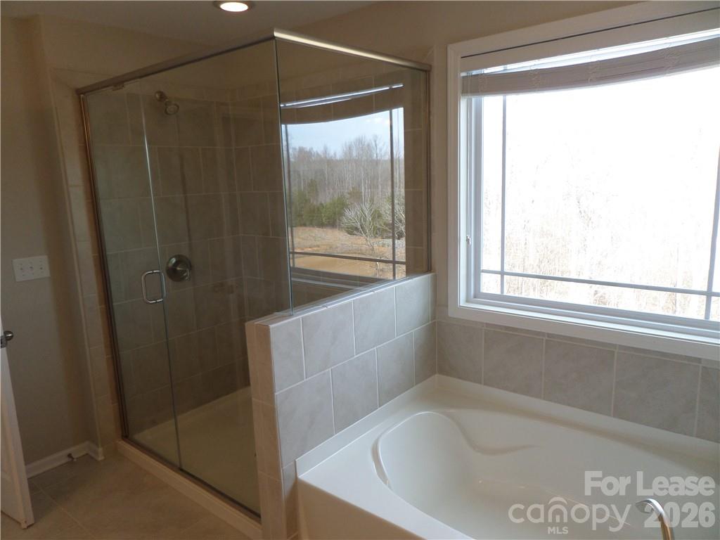 9515 Inverness Bay Road Charlotte, NC 28278 - Photo 11 of 17 Gallery Image 11
