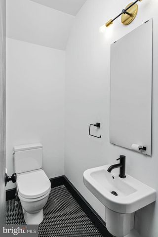 $444,000 | 1102 East Palmer Street, Philadelphia, PA 19125