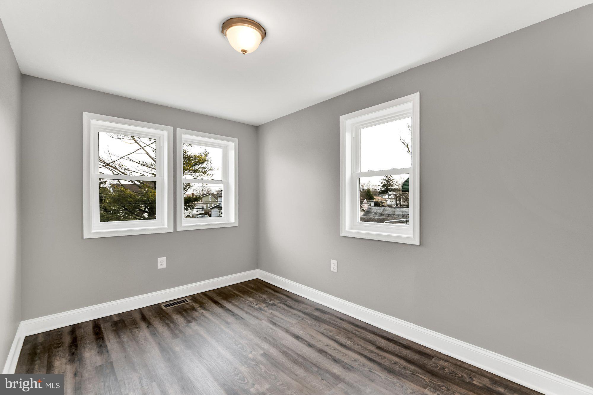 170 West Meadow Road Baltimore, MD 21225 - Photo 15 of 27