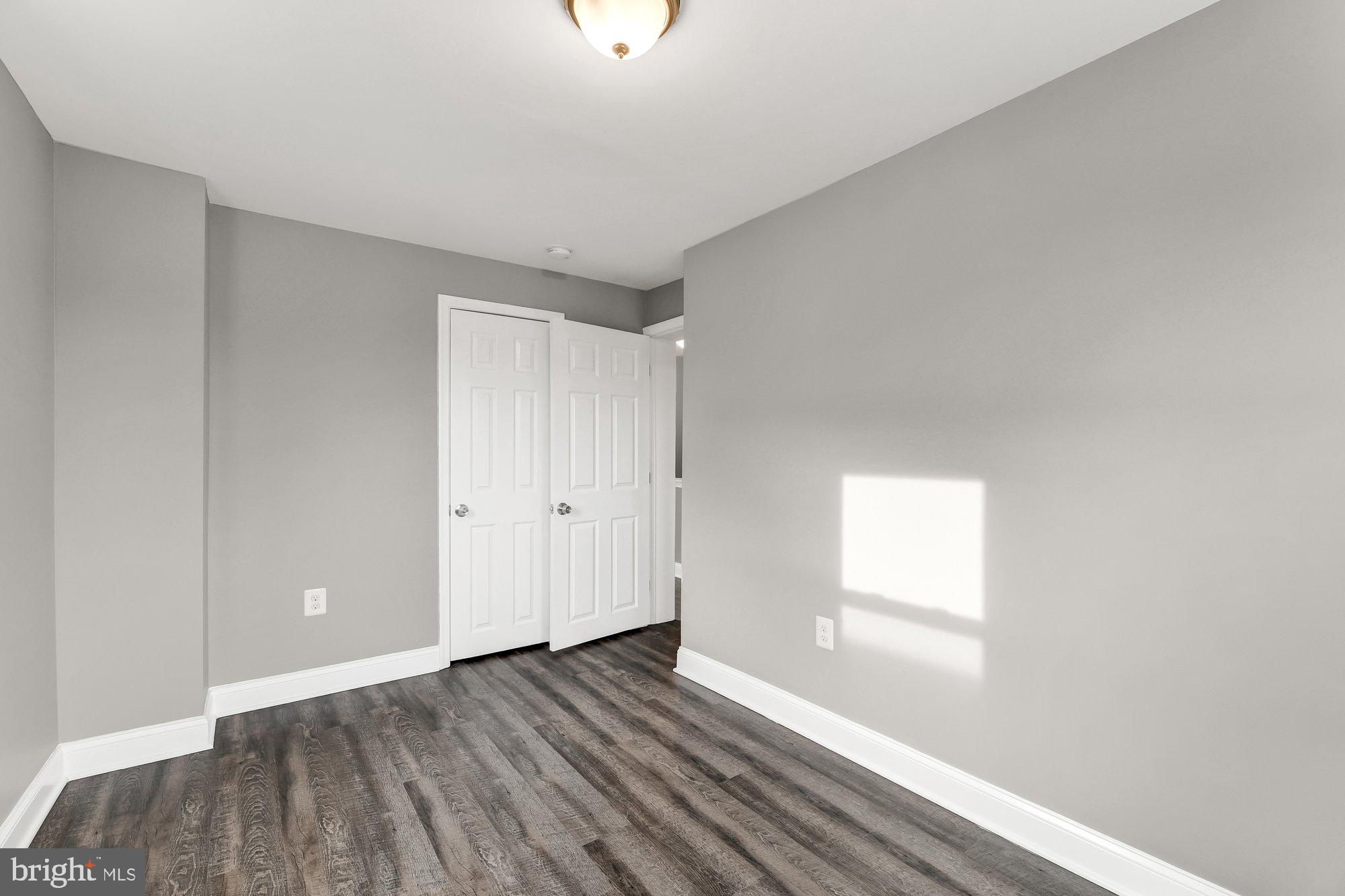 170 West Meadow Road Baltimore, MD 21225 - Photo 16 of 27