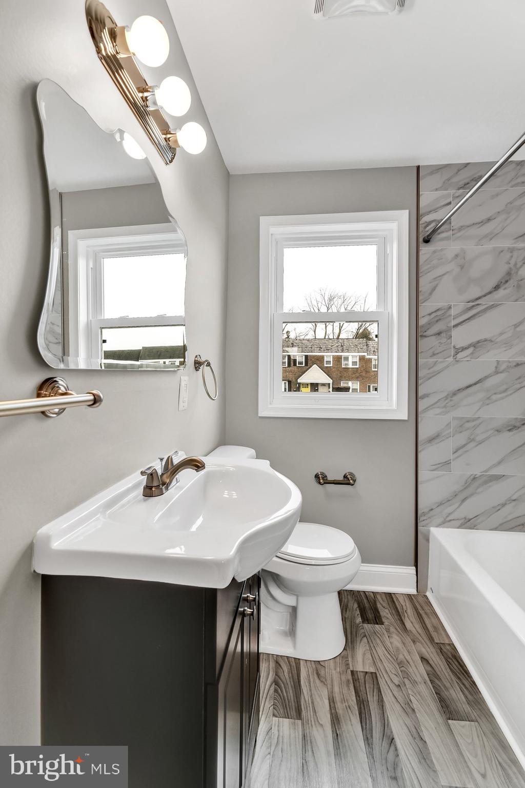 170 West Meadow Road Baltimore, MD 21225 - Photo 20 of 27