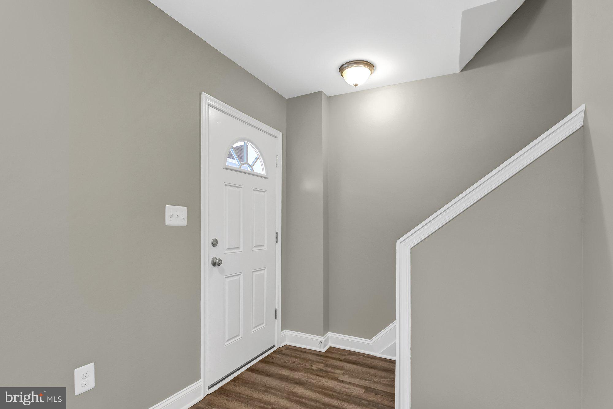 170 West Meadow Road Baltimore, MD 21225 - Photo 4 of 27