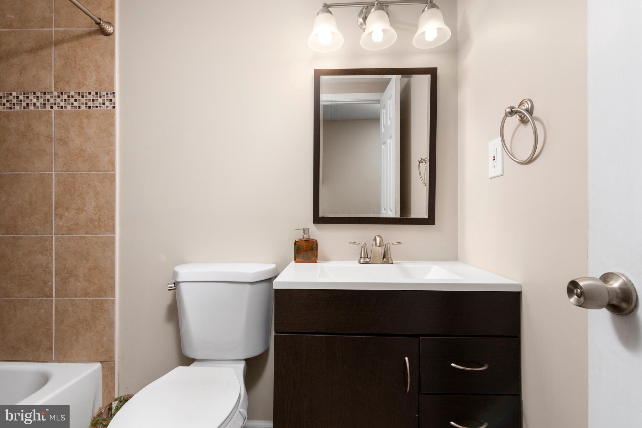6407 Old Landover Road Landover, MD 20785 - Photo 16 of 22 Bath