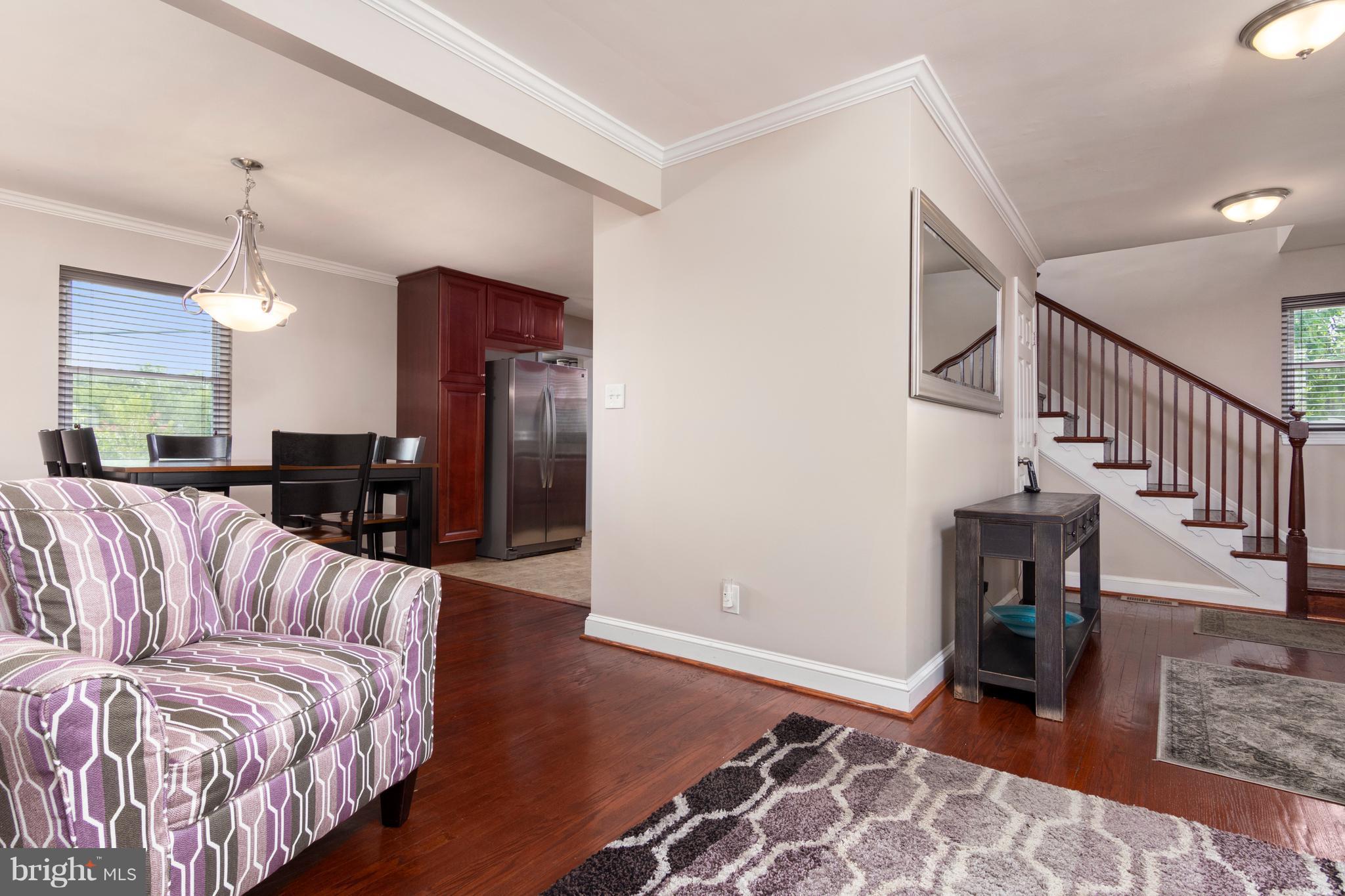 6407 Old Landover Road Landover, MD 20785 - Photo 7 of 22 Living Room
