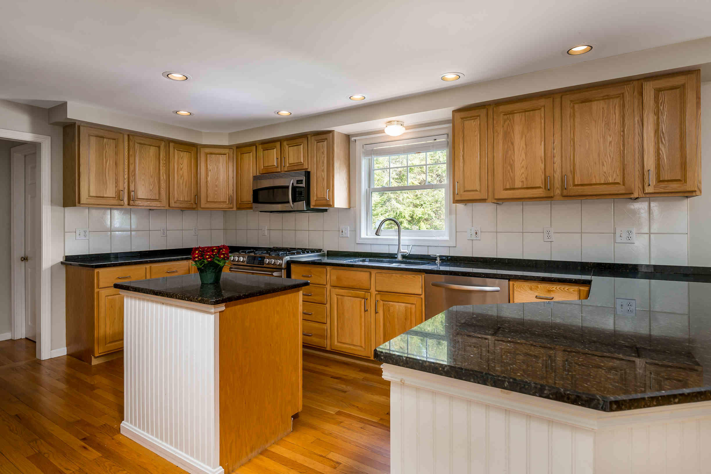 18 High Rock Road York, ME 03909 - Photo 5 of 32 Kitchen