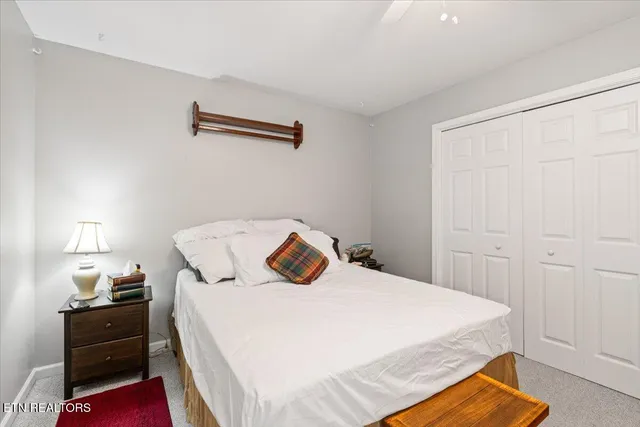 $1,200,000 | 939 East Norris Point Road, La Follette, TN 37766