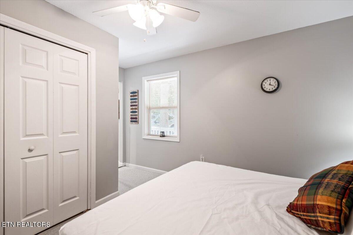 939 East Norris Point Road La Follette, TN 37766 - Photo 18 of 60 18-E Norris