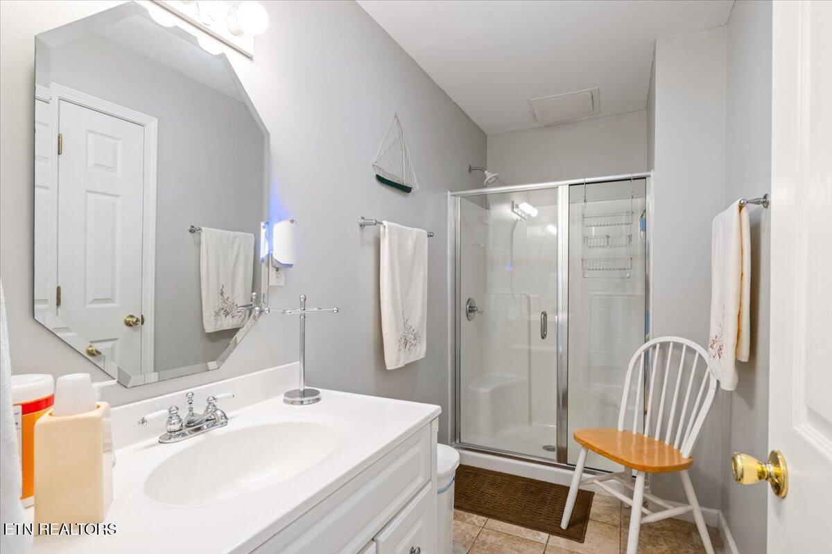 939 East Norris Point Road La Follette, TN 37766 - Photo 23 of 60 23-E Norris