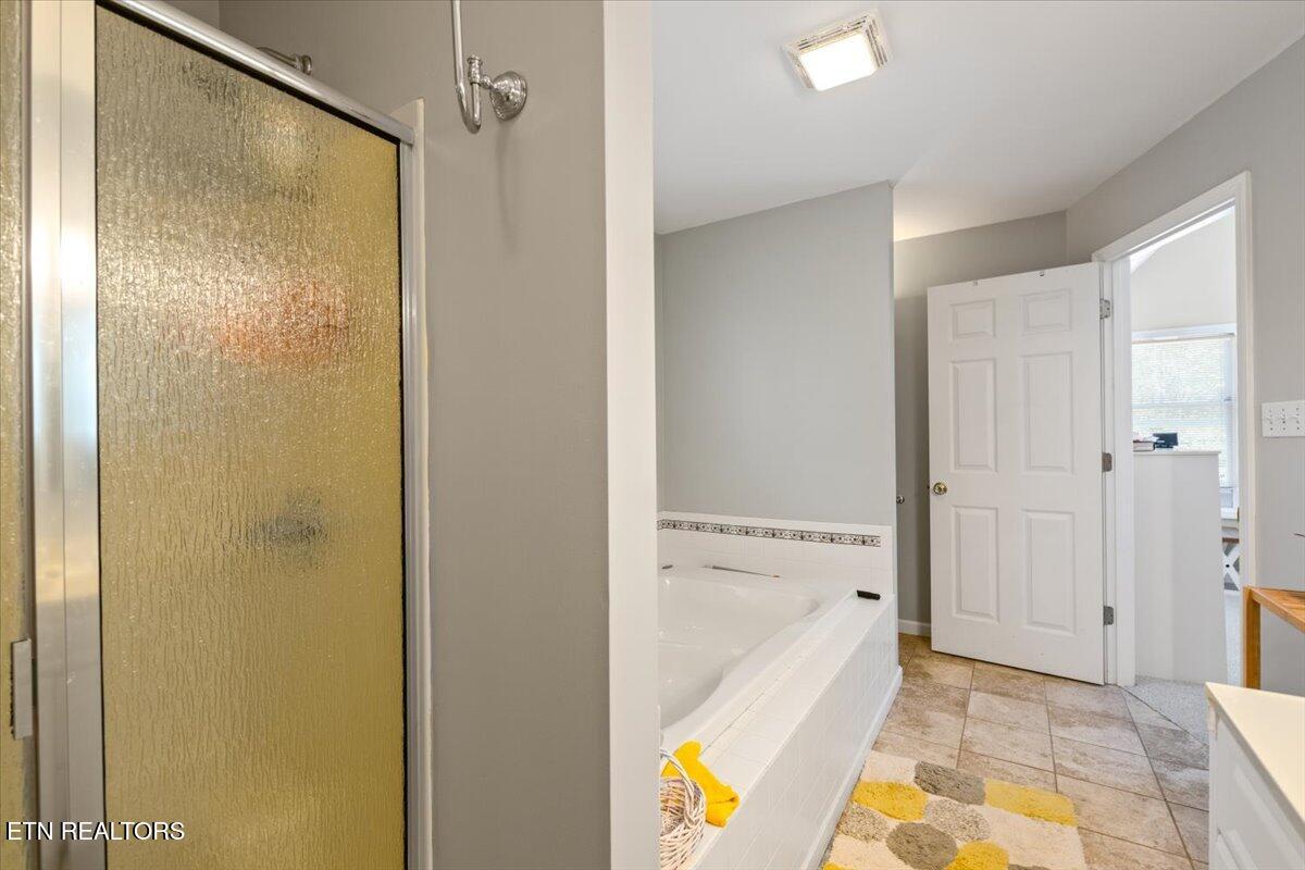 939 East Norris Point Road La Follette, TN 37766 - Photo 30 of 60 30-E Norris