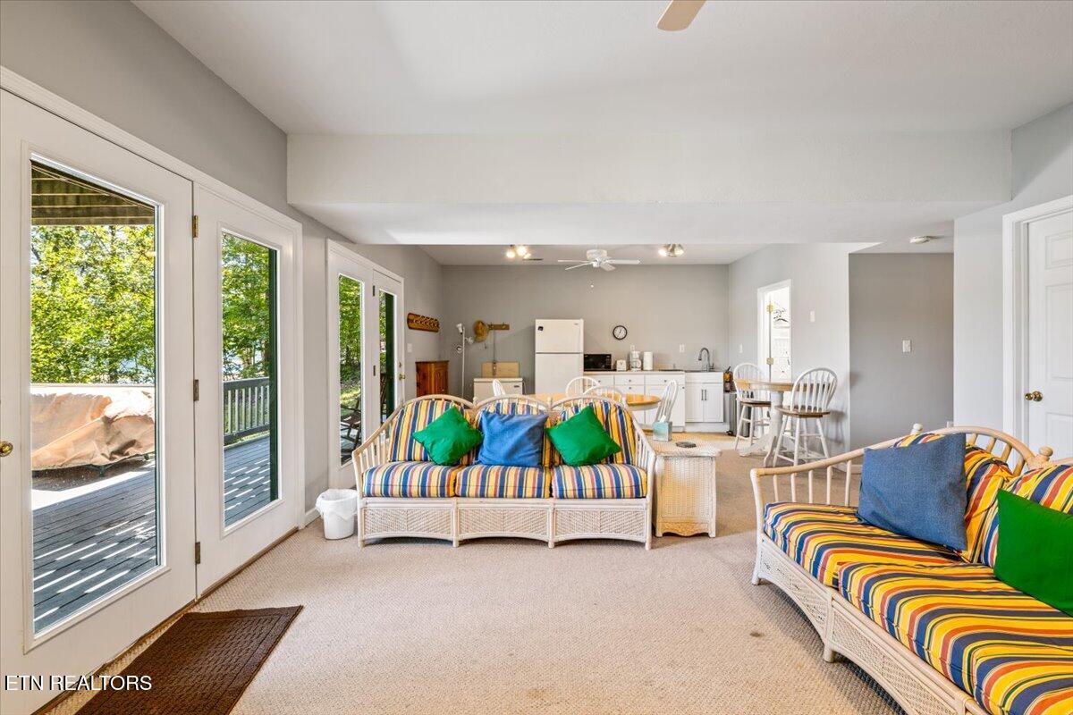 939 East Norris Point Road La Follette, TN 37766 - Photo 33 of 60 33-E Norris