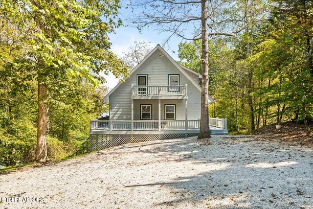 $1,200,000 | 939 East Norris Point Road, La Follette, TN 37766