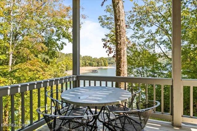 $1,200,000 | 939 East Norris Point Road, La Follette, TN 37766